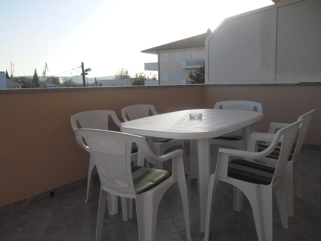 Apartments Robi Trogir Room photo